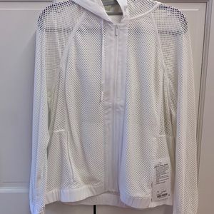 Brand new Lululemon Mesh on Mesh Jacket! Tag is still on. Never worn.